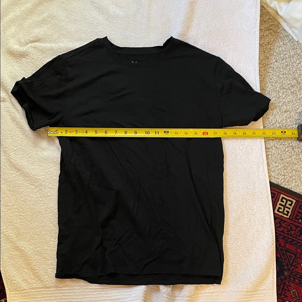 Quince Men's Wool Black Short Sleeve Tee